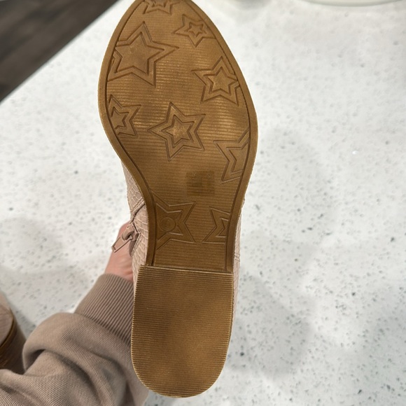 Dirty laundry boots - Picture 5 of 9